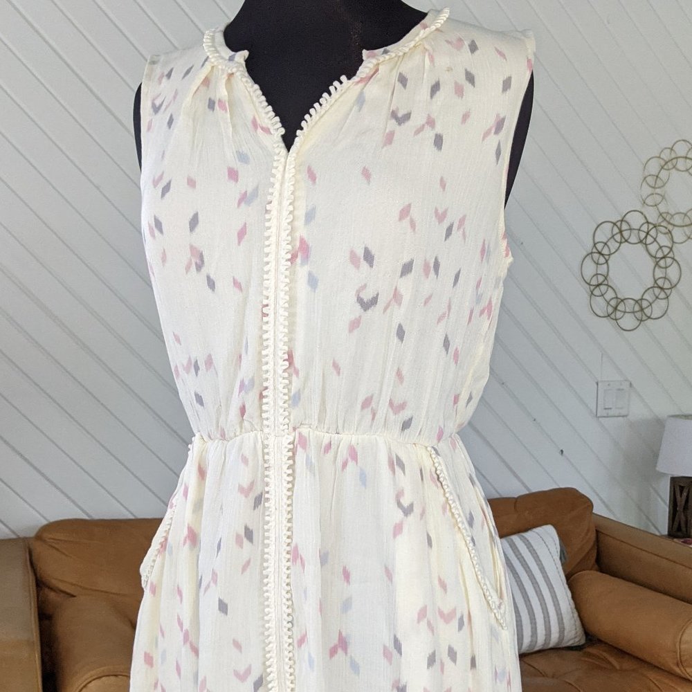Q&A Nataliya Crochet Detail Dress
